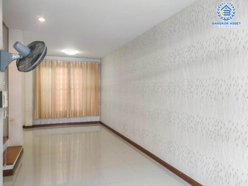 *****ทาวน์เฮ้าส์มือสองย่านกรุงเทพฯ ม.เดอะฟรอนท์ วัชรพล เนื้อที่กว้างขวางมากถึง 20.40 ตร.ว. ฟังก์ชัน 3 ห้องนอน 3 ห้องน้ำ ที่จอดรถ 1 คัน พร้อมเข้าอยู่ แถมฟรี! เครื่องปรับอากาศ 2 เครื่อง บนทำเลแห่งการเดินทาง เชื่อมต่อจุดขึ้นทางด่วน "วัชรพล" จองเลย!